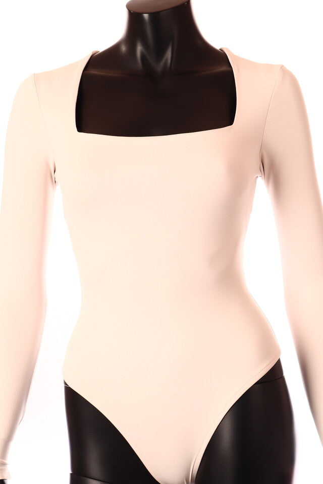 olasz női vékony body hosszú ujjú alakhangsúlyozó U nyakú