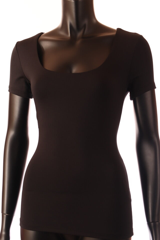 fekete női póló U nyakú