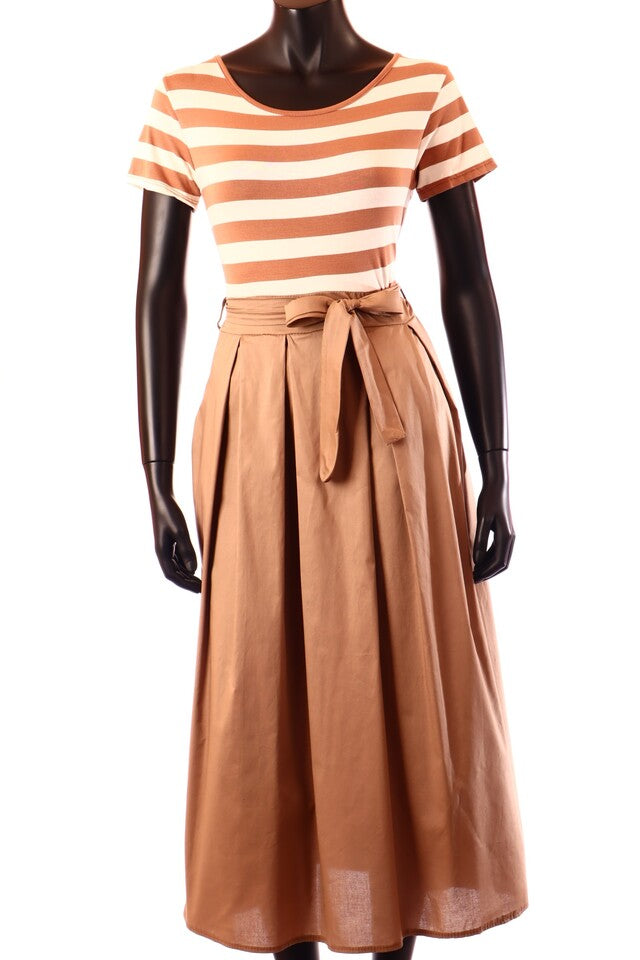 olasz női csíkos ruha rövid ujjú A vonalú kerek nyakú maxi