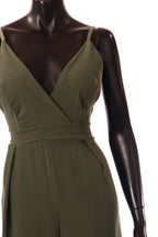 olasz női overál ujjatlan hosszú V nyakú