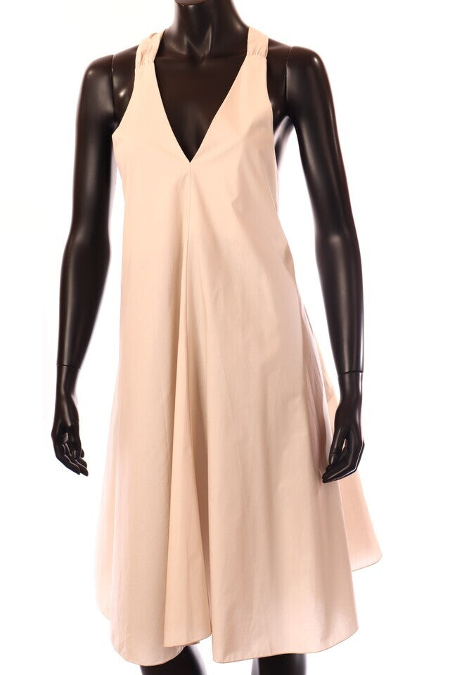 olasz női ruha ujjatlan V nyakú térd