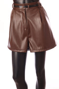 barna műbőr rövidnadrág