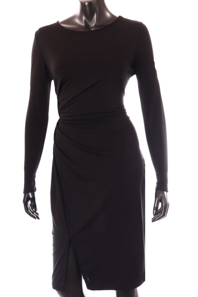 olasz női ruha hosszú ujjú alakhangsúlyozó kerek nyakú térd