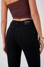 Adoro női farmer skinny hátulról