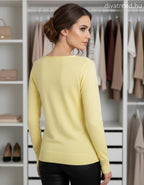 vékony női pulóver V-nyakú hátulról