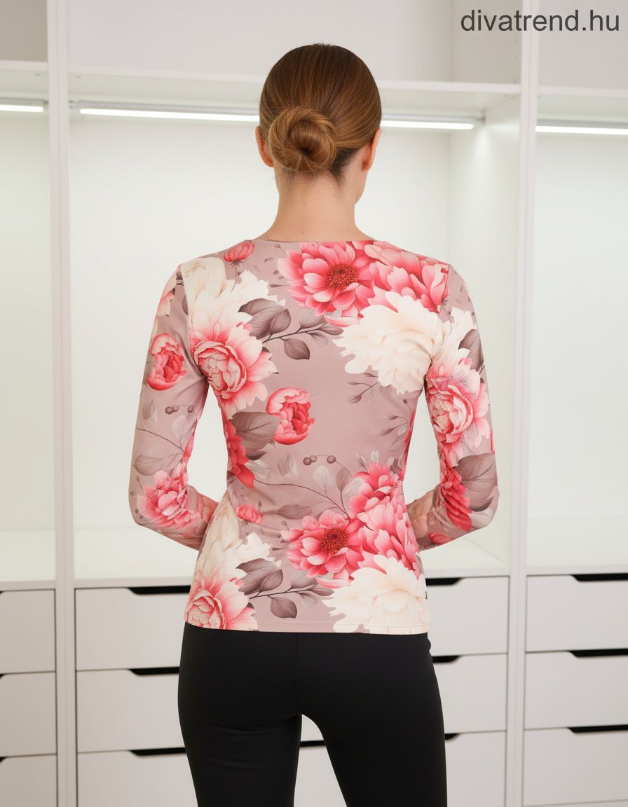 női felső virágmintás hátulról
