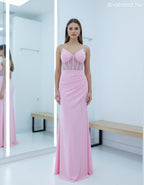 olasz női ruha ujjatlan V nyakú maxi