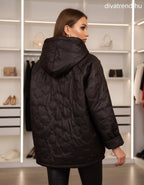 steppelt kabát kapucnis, virágmintás hátulról