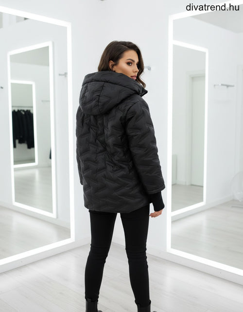 steppelt kabát kapucnis hátulról