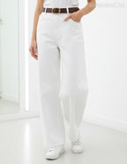 fehér női szövetnadrág, egyenes szárú