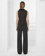 elegáns kötött szett, csíkos hátulról