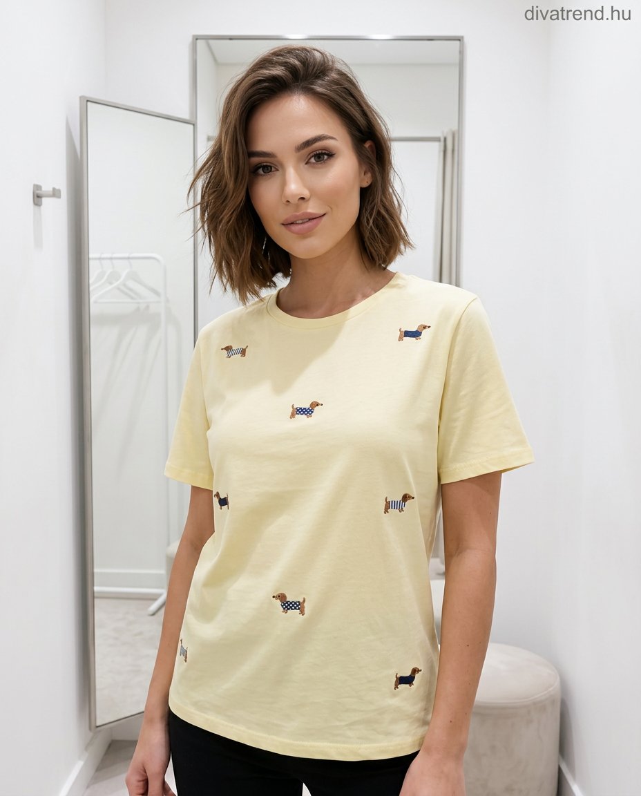 sárga női pamut póló kutyás hímzésekkel
