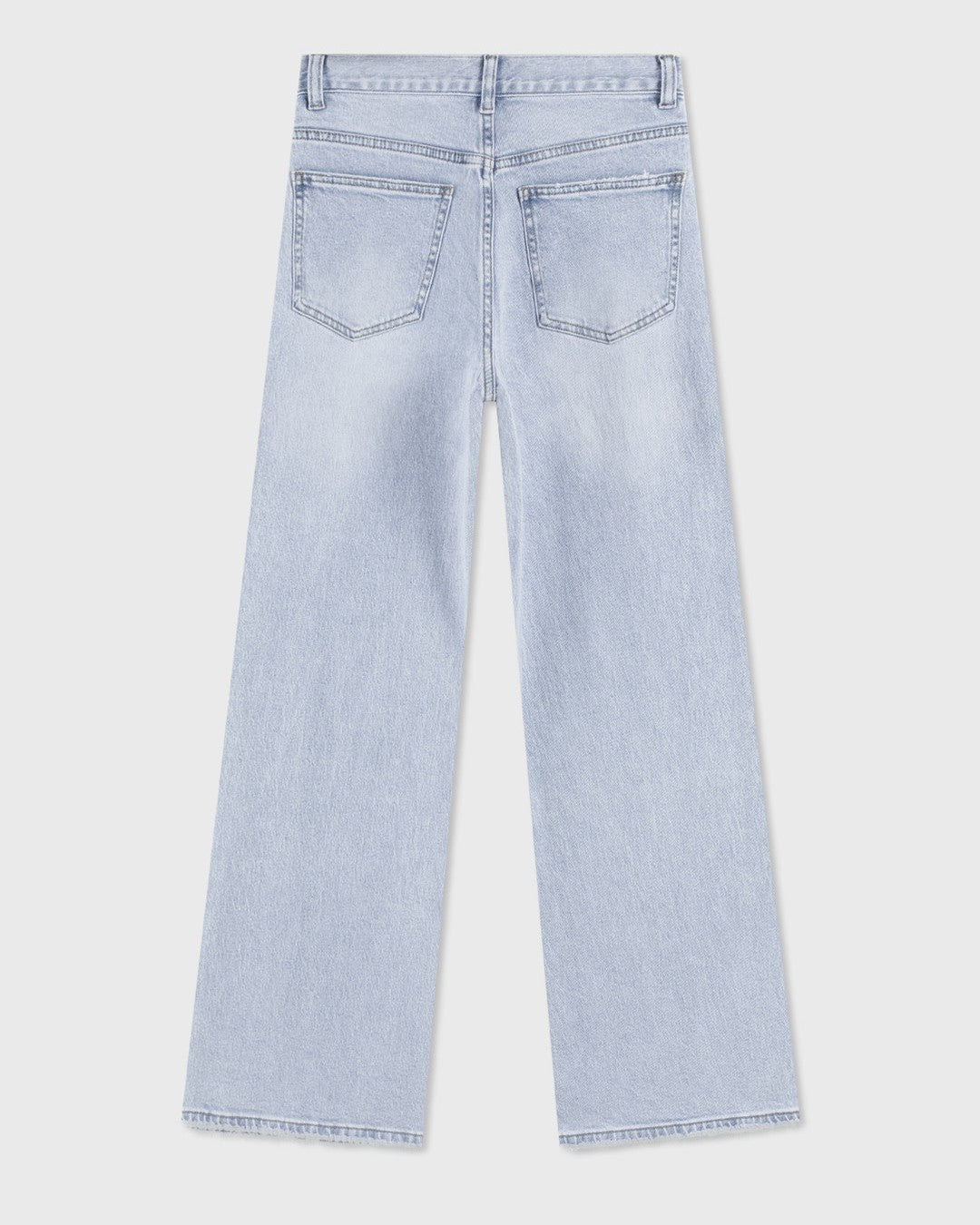 bő szárú farmer, asszimetrikus derekú hátulról