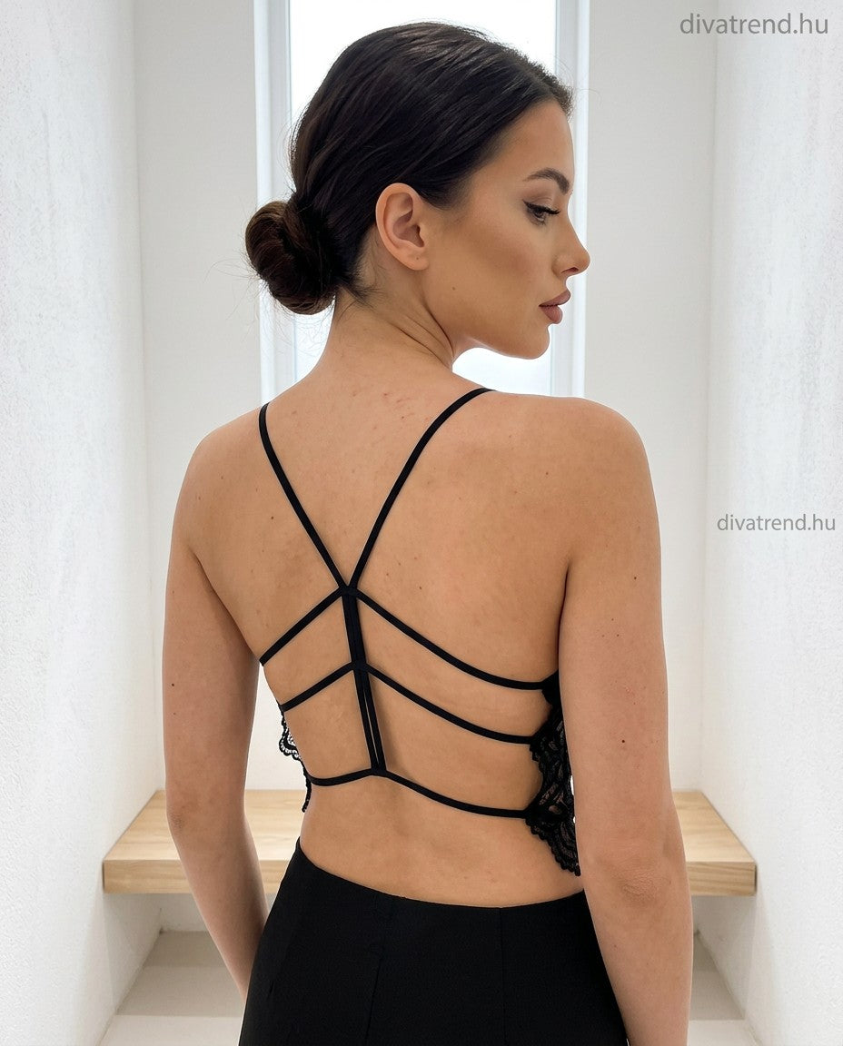 csipke crop top, nyitott hátú hátulról