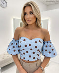 kék világos pöttyös crop top, ejtett vállú, puffos ujjú
