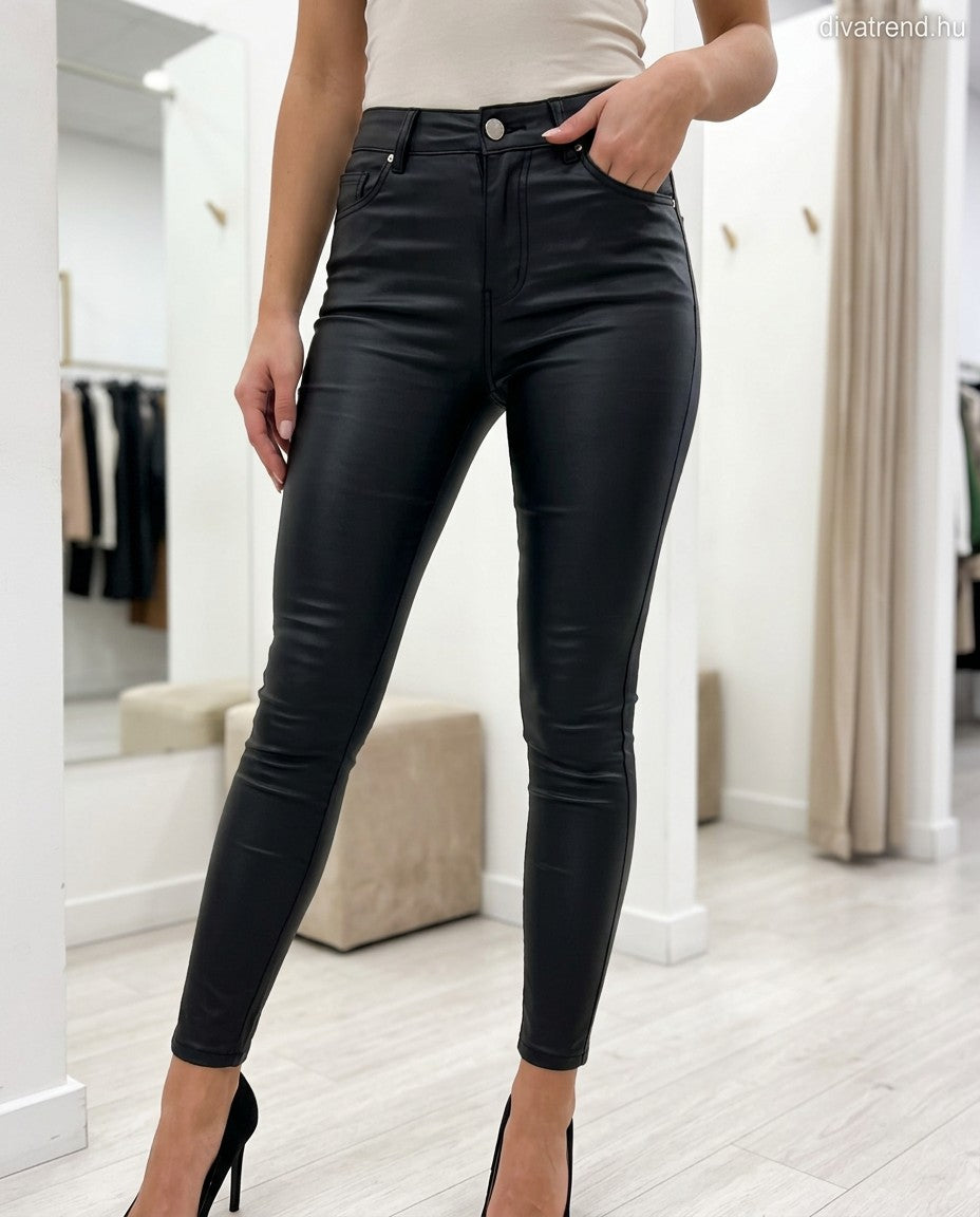 fekete Push-up magas derekú bélelt bőrhatású nadrág – Thermo műbőr skinny