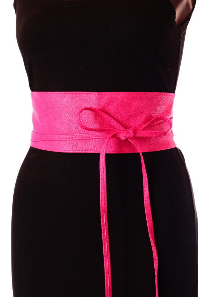 pink közép Lata női műbőr öv
